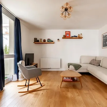 Veeve - Blue Tropic Apartment Paris
